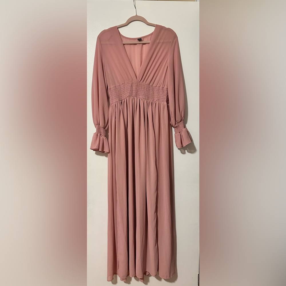 Elegant Pink Maxi Dress